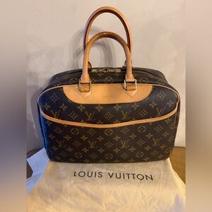 Louis Vuitton Vintage Monogram Deauville Bag AUTHENTIC